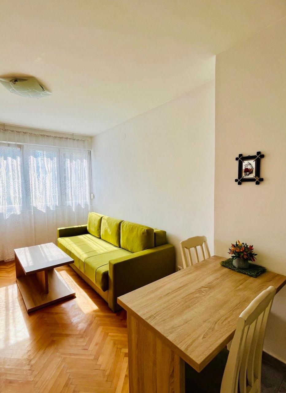 Studio Apartment Welcome Bar Ngoại thất bức ảnh